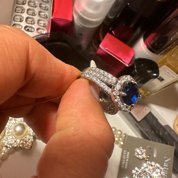 Silver ring with blue stone - Picture 4 of 4